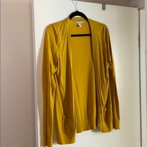 Banana Republic Cardigan - size L.